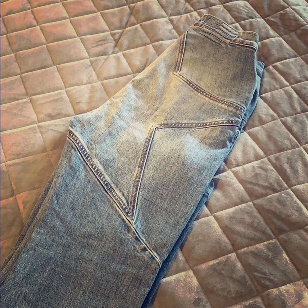 REVICE denim bell bottom flare jeans! *WORN ONCE*
